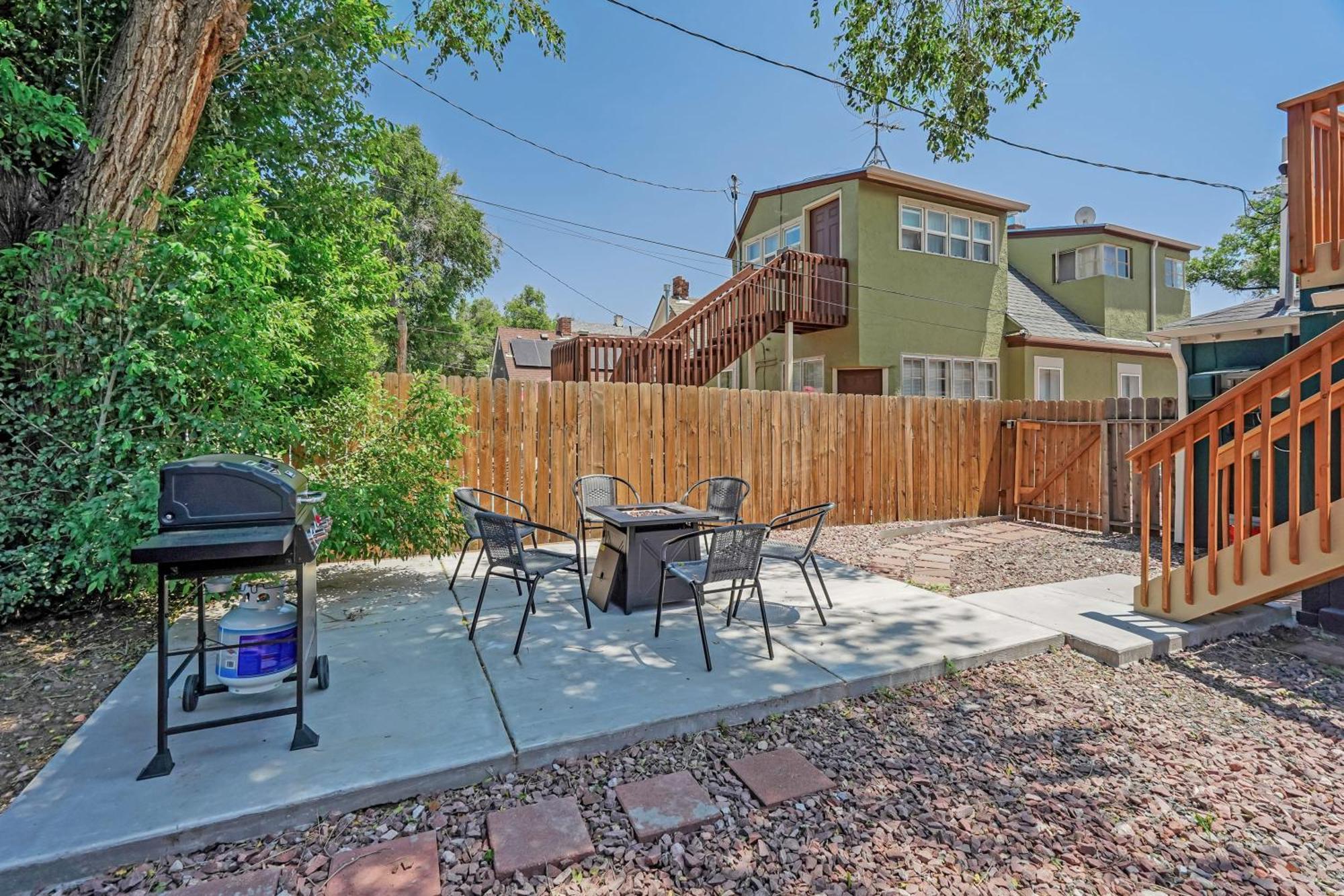 Neighborly Heights - Downtown King Bbq Fire Pit Βίλα Κολοράντο Σπρινγκς Εξωτερικό φωτογραφία